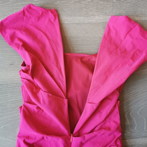 Le Chateau Ruched Dress EUC - Picture 4 of 5